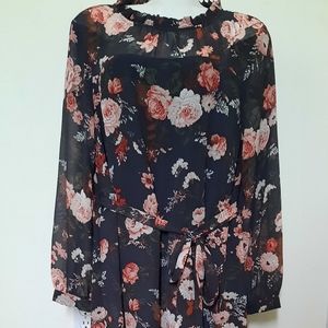 Pullover dress with tie , ruffled around neck